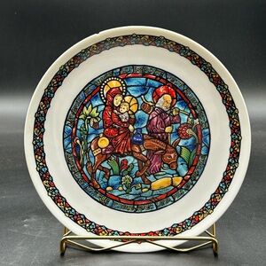 D’Arceau Limoges Decorative Plate with Stained Glass Design, Christmas..CG 269